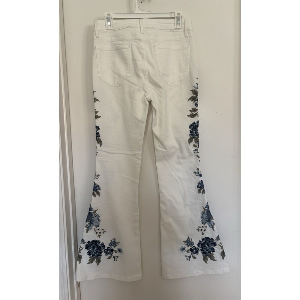 Driftwood Farrah Embroidered Jeans Size 29 - Picture 8 of 9